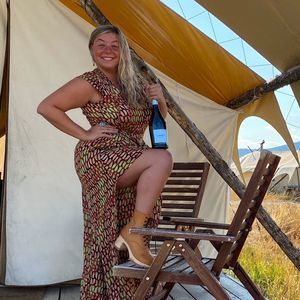 Meet your Posher, Brittny